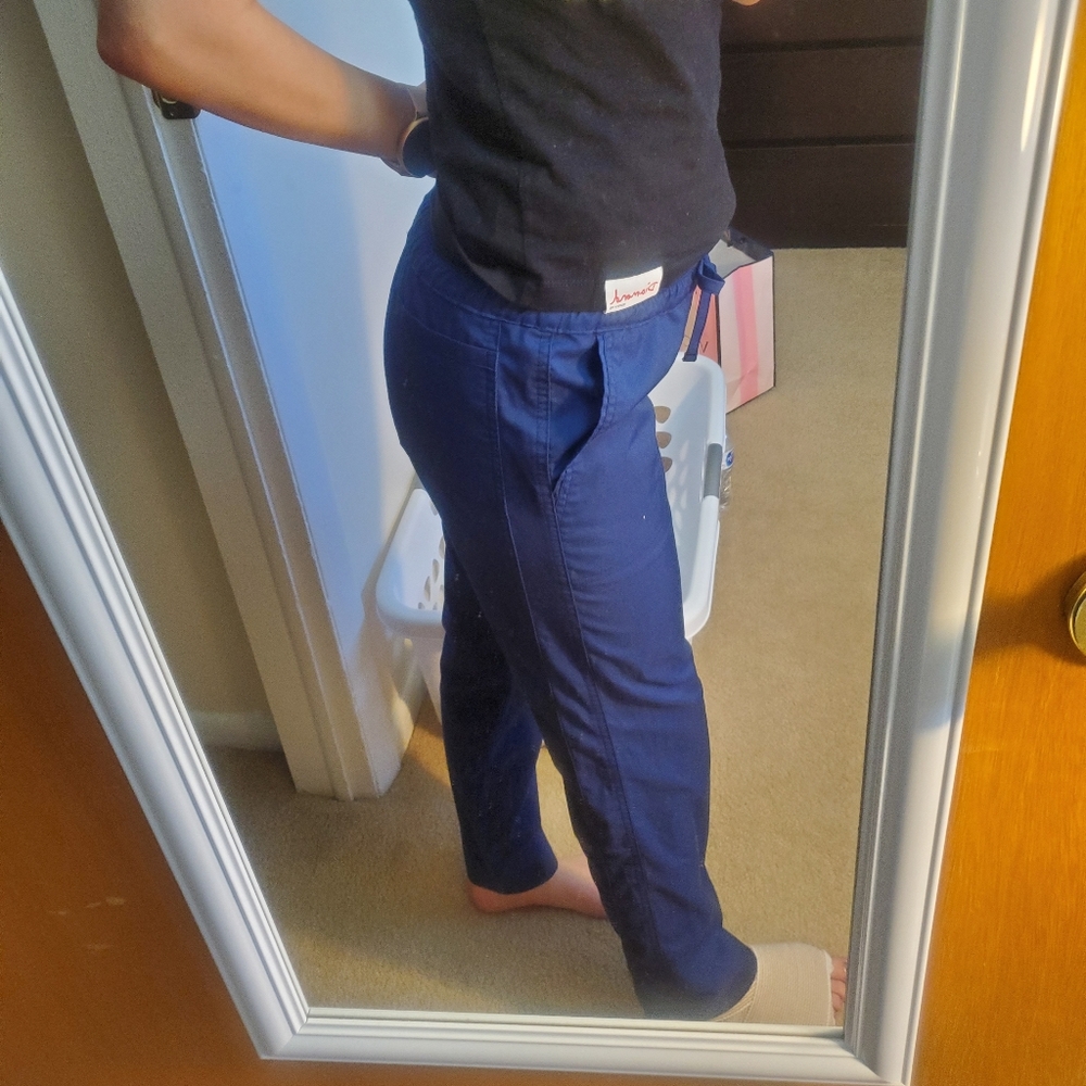 Scrub bottoms